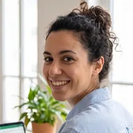 Inès, responsable des fichiers